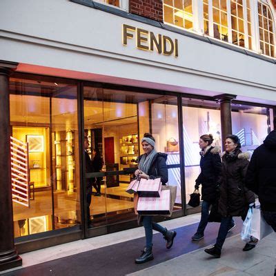 fendi sample sale nyc 2013